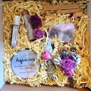 Aquarius Handmade Crystal Gift Box Set